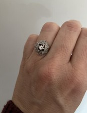 Importante anello antico  Art