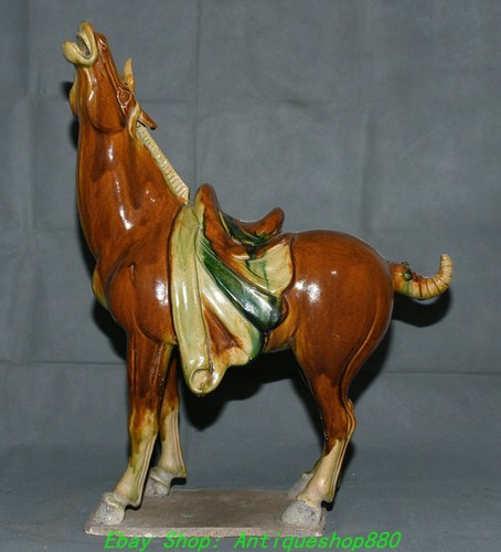 Statua animale cavallo