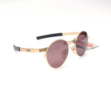 Occhiali da sole sportivi