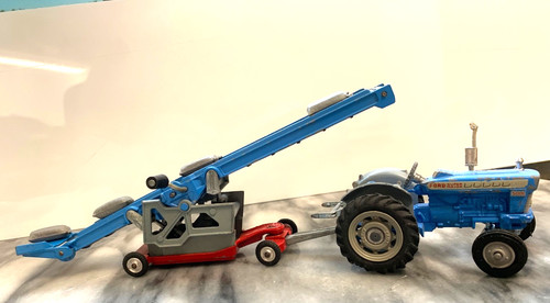 Corgi fattoria trattore - corgi.1:43.fattoria.,