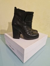 Stivaletti neri donna, n.37