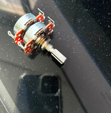 Amplificatore vintage Sansui AU-555 / 555A pentola controllo volume.