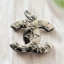 Chanel Cerniera Tirante/Charm