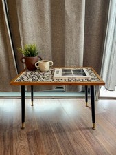 Tavolino da caffè metà