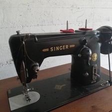 Macchina SINGER antica