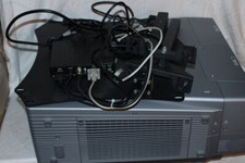 *Sanyo PLC-XF60A*Proiettore