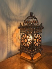 Lampada da tavolo stile