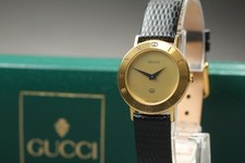 [Ecc + 5 con cassa] Orologio