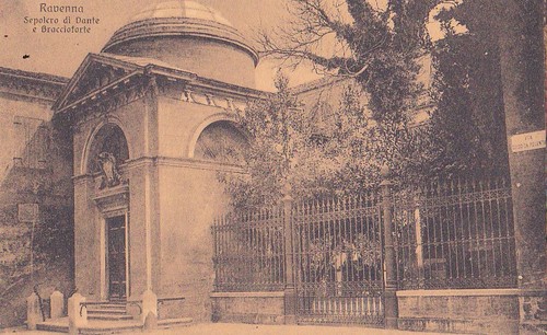 Unposted vintage postcard - vintage, c