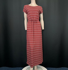 Maxi abito rosso a righe