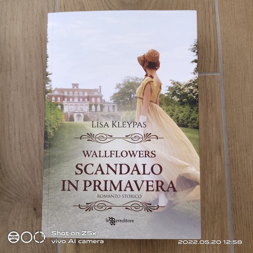 Wallflowers scandalo in - scandalo,