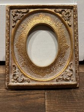 TOBI Cornice in legno dorato