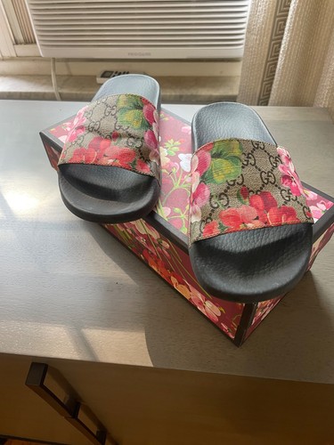 Gucci sandal - gucci,