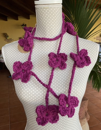 Collana crochet granny - crochet,