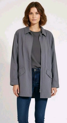 Giacca utility minimalista
