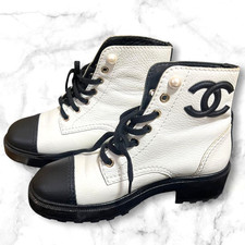 CHANEL Coco Mark stivali corti