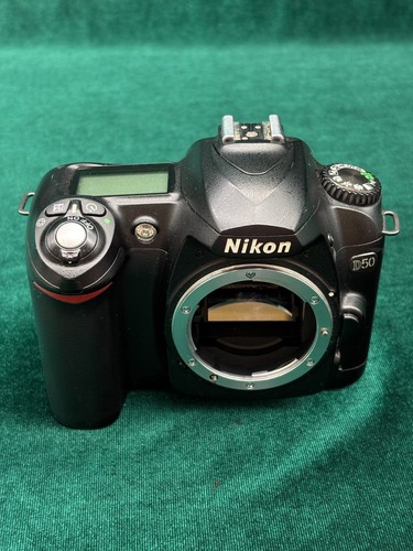 Solo corpo fotocamera nikon - solo,