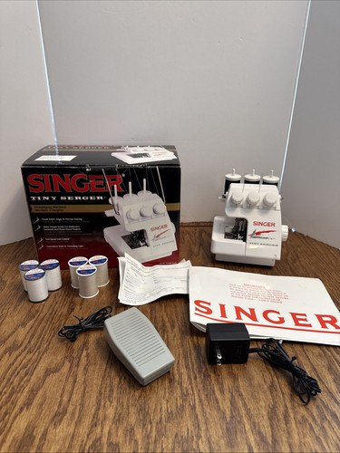 Singer tiny serger - serger,
