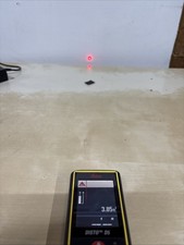 Distanziometro laser Leica