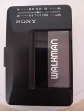 WALKMAN SONY WM-F2015 FM/AM RADIO CASSETTE PLAYER