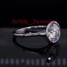 Moissanite Rotonda Con 14K