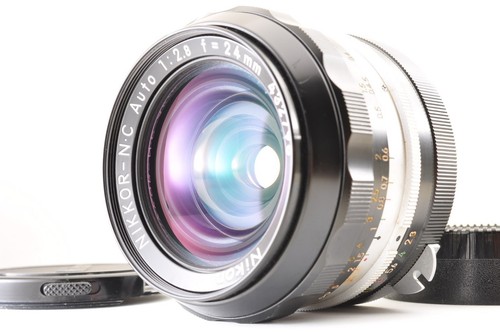 Nikon nikkor auto mm - 24,
