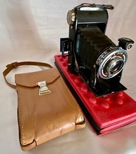 Antica macchina fotografica