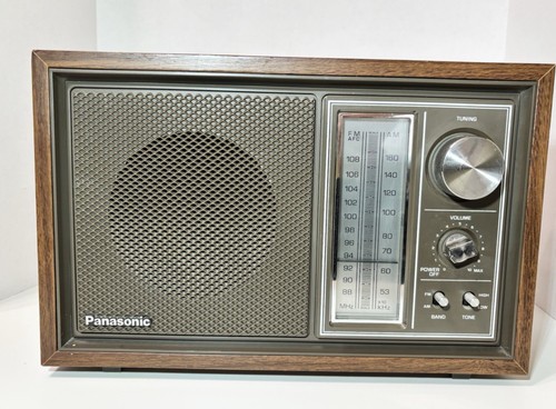 Radio vintage panasonic - am/fm,