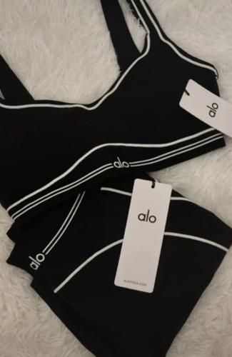 Alo yoga completo - yoga,