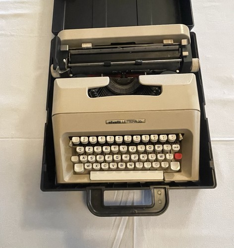 Macchina scrivere olivetti - da,