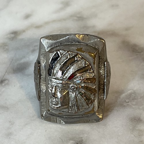 Anello capo indiano - , tono