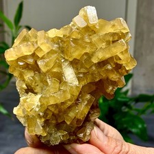 Cristallo di barite cuboide