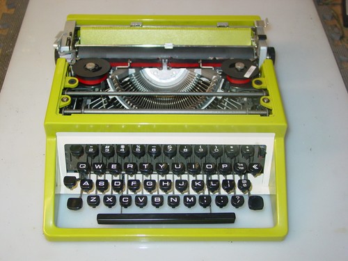 Typewriter made spain - typewriter,, in