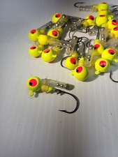 Jig Head da 1/3 oz con sonagli (confezione da 25) Chartreuse Red Eye Bass, Walleye.