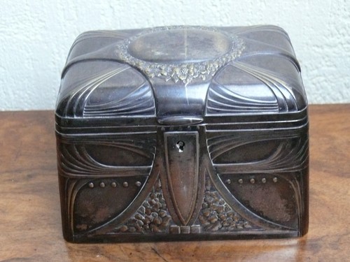 Superbe rare boîte métal - en,