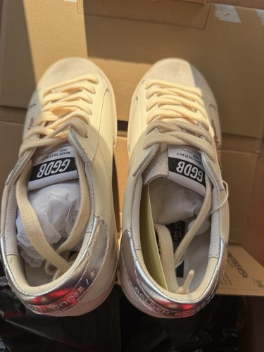Golden goose - golden,