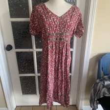 Boden abito da tè floreale