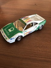 1:24 BURAGO 0172 FERRARI GTO 1984  UNITED COLORS BENETTON