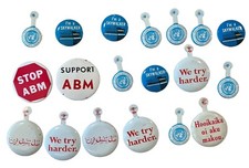 Lotto di 19 spille americane