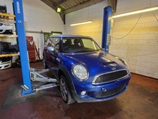 MINI COOPER CLUBMAN S PARTI DI RICAMBIO SEDILE PORTA ANTERIORE R55 2007-2013 BLU A63 