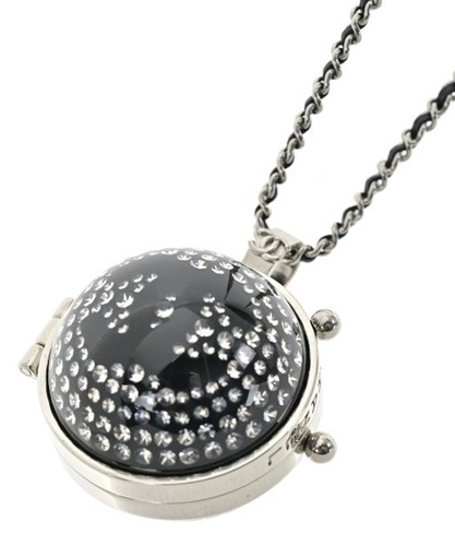 Chanel necklaces black - chanel,