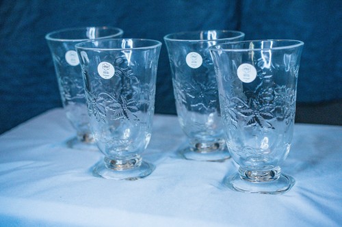 Set bicchieri con piedi - di,