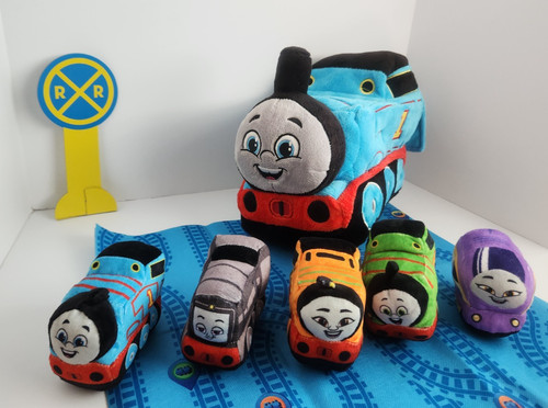 Peluche thomas friends set 5 - thomas, &