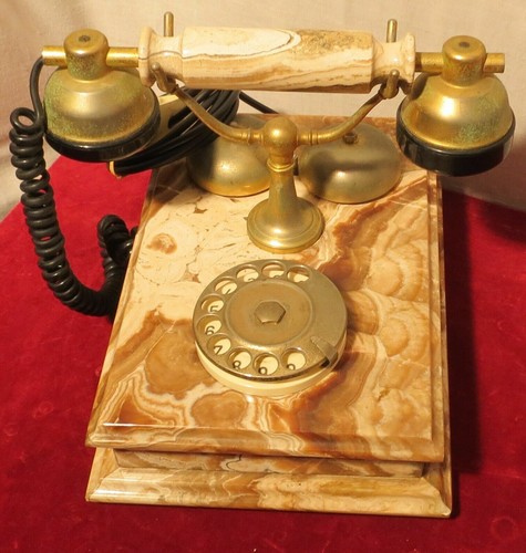 Vecchio telefono rotella in - a,