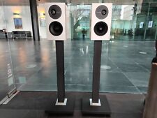 Definitive Technology Demand D9 bianco con stands / ex-demo