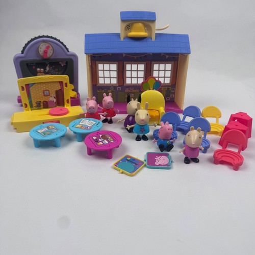 Peppa pig figures with - figures,