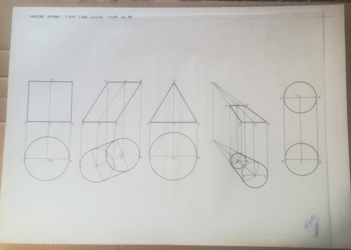 Una tavola disegno - una,