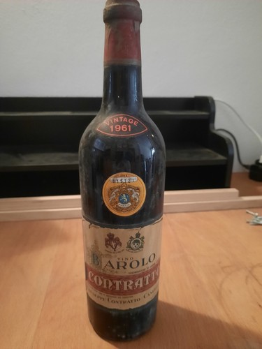 Vintage bottle vino 1961 - vintage,