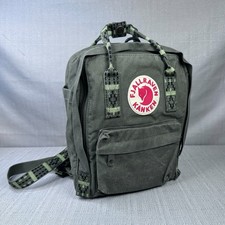 Mini zaino Fjallraven Kanken verde mimetico outdoor escursionismo sentiero