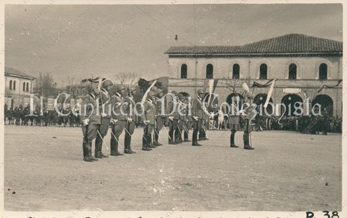 1937c foligno parata militari - foligno,